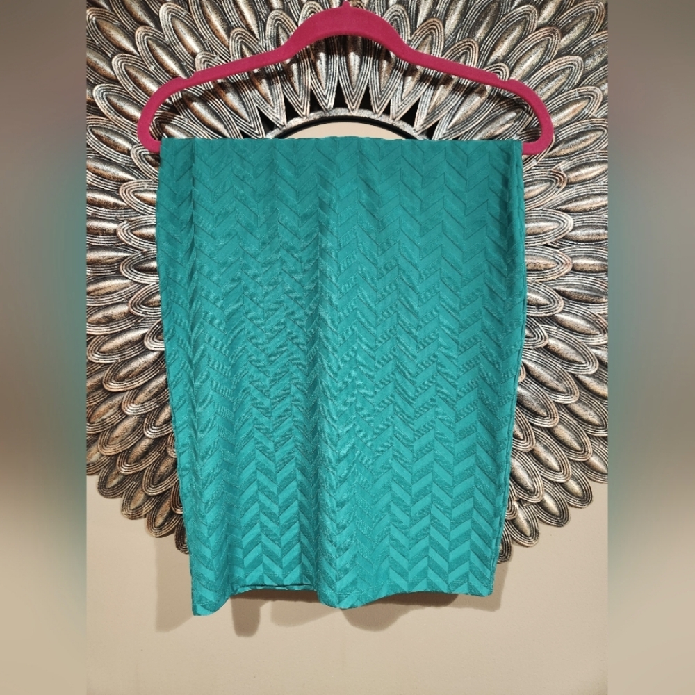 LuLaRoe Stretchy Pencil Skirt
